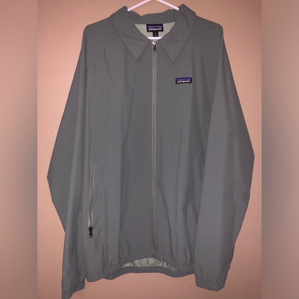 Patagonia Olive Green Windbreaker Jacket (Men’s XL)